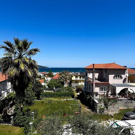 Melida Aparthotel